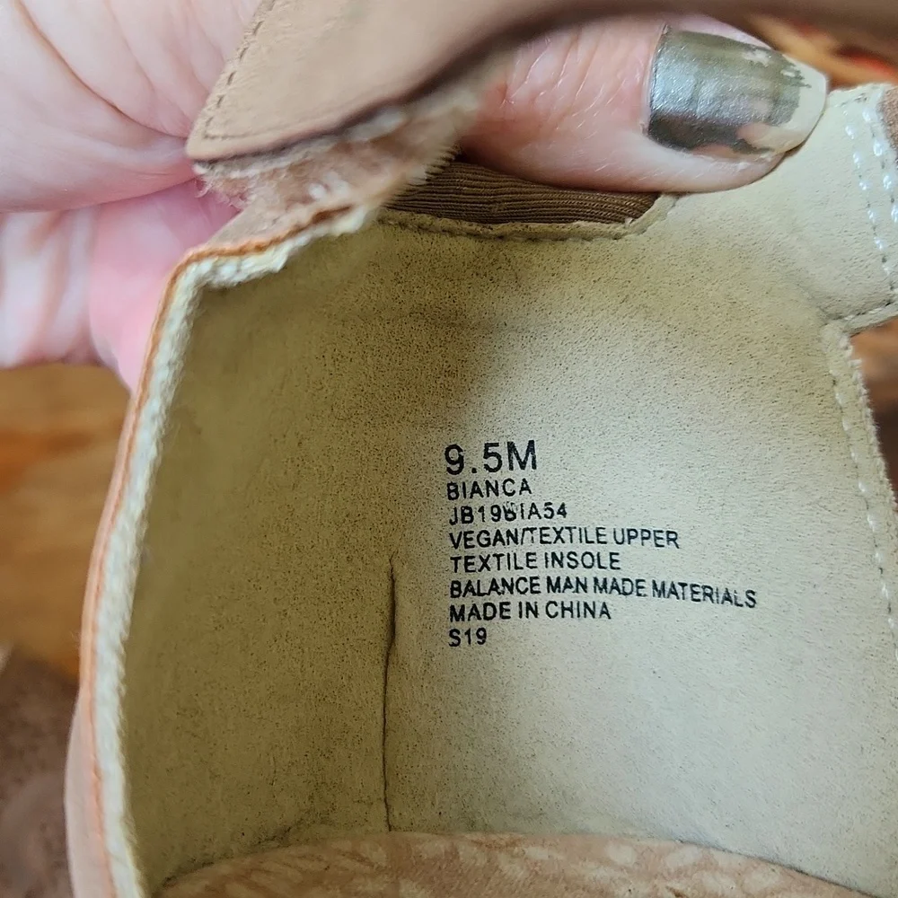 JBU byJAMBU Bianca Tan Wedge Strappy Sandal sz 9.5 - Picture 10 of 16